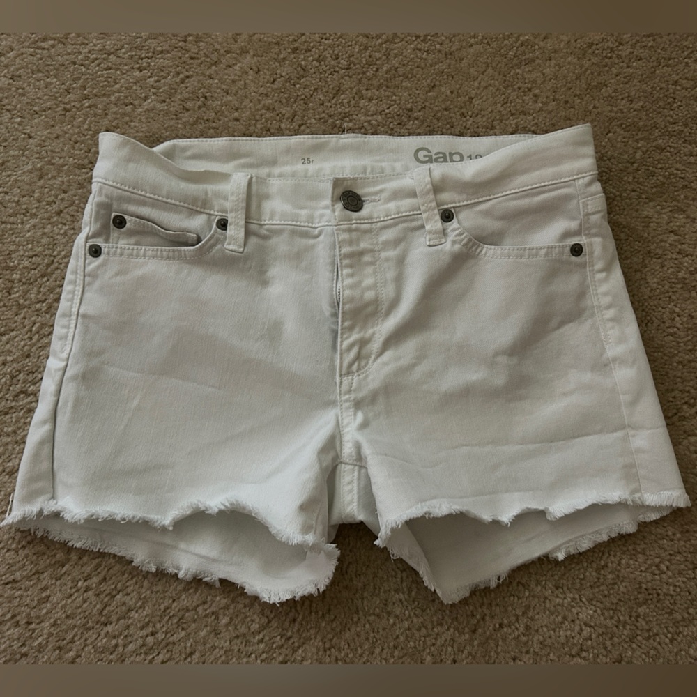 Women’s GAP Shorts